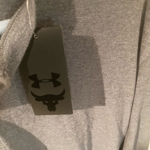Under armor project rock NWT recovery shirt